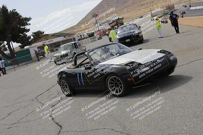 media/Jun-01-2025-CalClub SCCA (Sun) [[eae223c5dd]]/Around pit/
